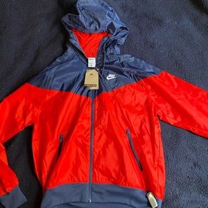 Nike Windbreaker Men’s
